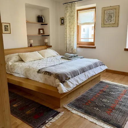 Lägenhet Casa Borgovillanuova *